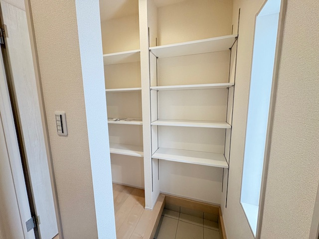 上里町七本木第６（全８棟）１号棟の玄関