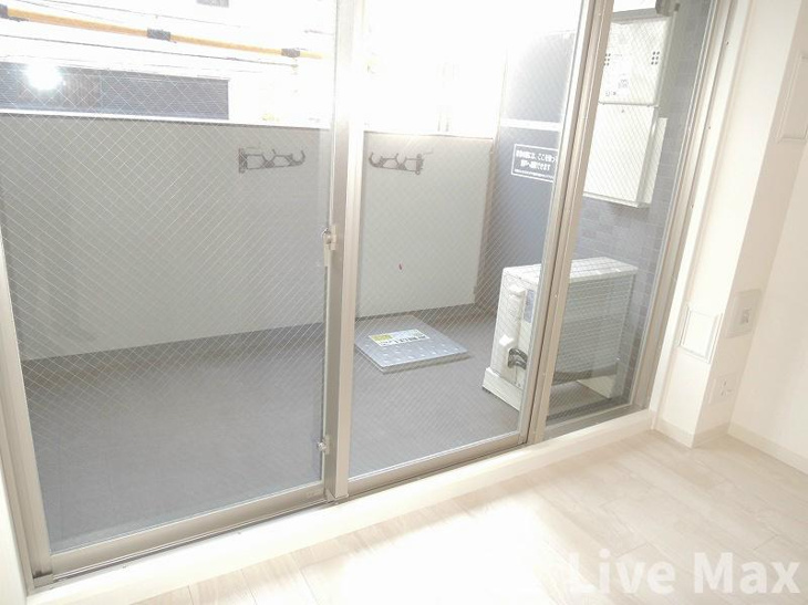 【バルコニー】プレサンス堺筋本町駅前　 
