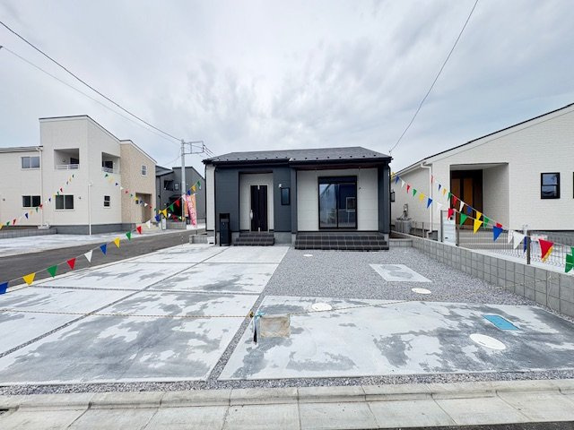 上里町七本木第６（全８棟）5号棟の外観