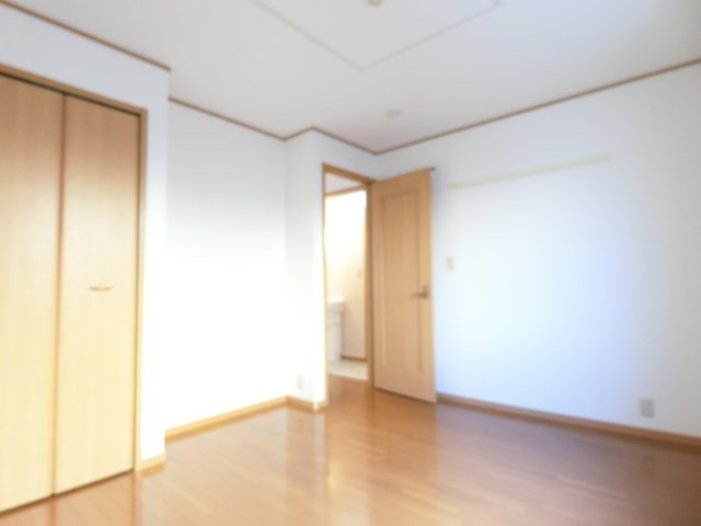 ピュール　ジャンＣの洋室