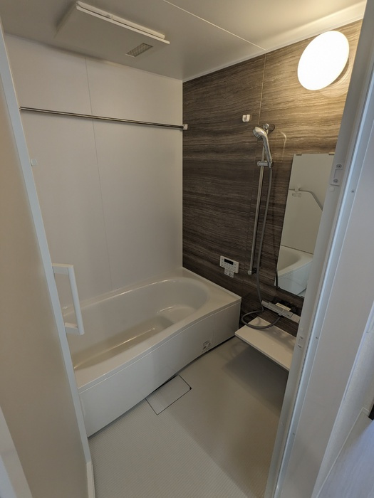 Ｄ－ＲＯＯＭ　Ｎａｋａｏｔａの浴室