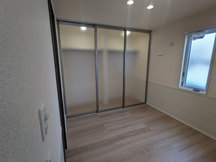 Ｄ－ＲＯＯＭ　Ｎａｋａｏｔａの洋室