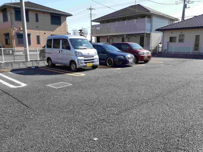 【駐車場】 | ヴィラ　グランデ | カースペースがあります