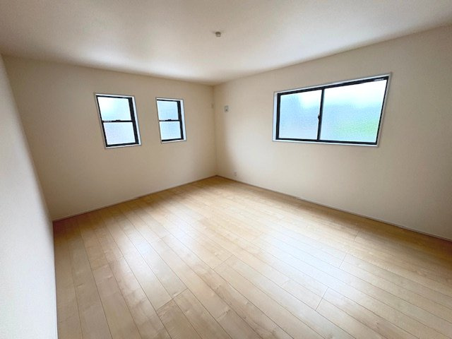 上里町七本木第６（全８棟）7号棟の洋室|建物完成済みでございます。お部屋のご内覧可能でございます。お気軽にお問合せ下さいませ(^▽^)/