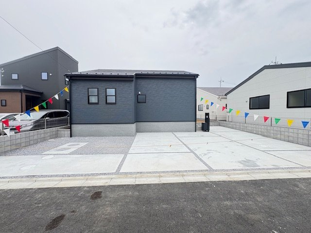 上里町七本木第６（全８棟）7号棟の外観|建物完成済みでございます。お部屋のご内覧可能でございます。お気軽にお問合せ下さいませ(^▽^)/