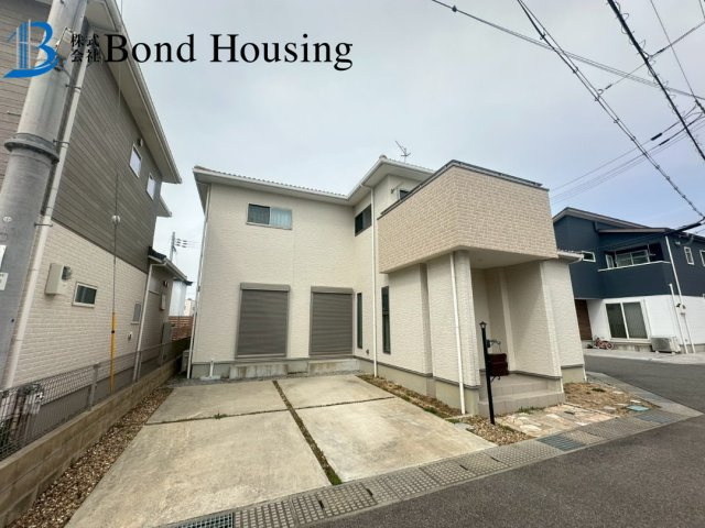 東南角地　ワンランク上の設備　大久保町松陰　良質戸建のその他