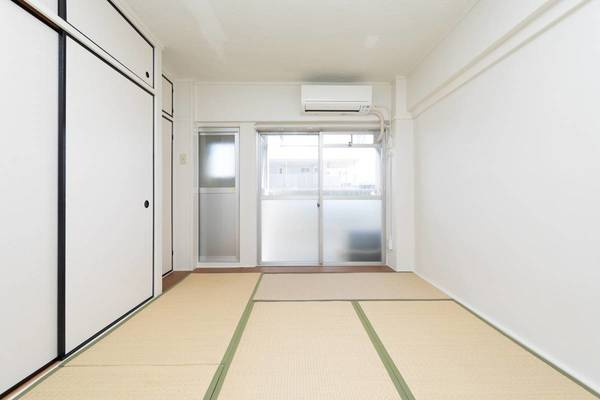 ビレッジハウス鎌倉1号棟の居間・リビング|ビレッジハウスの同一物件・同一タイプの間取りの写真です