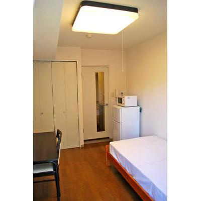 日神パレステージ橋本の内装|明るい色調の室内です