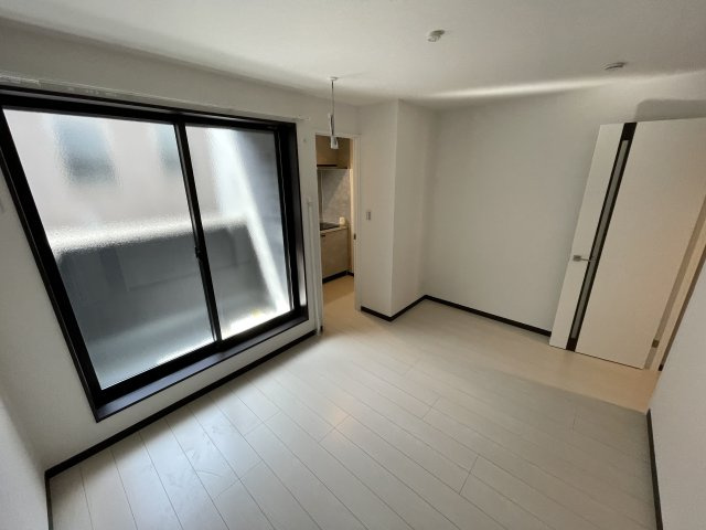 ベイルーム追浜町の居間・リビング|ゆったりとしたリビングです