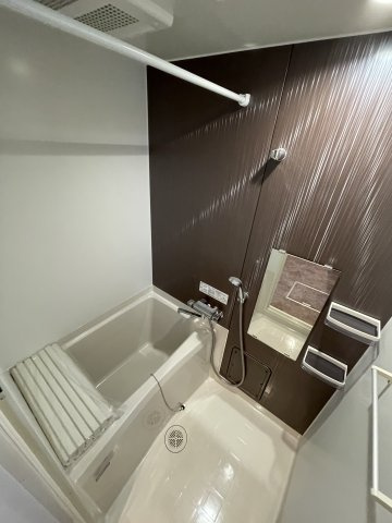 ベイルーム追浜町の浴室|お風呂で日々の疲れを落としましょう