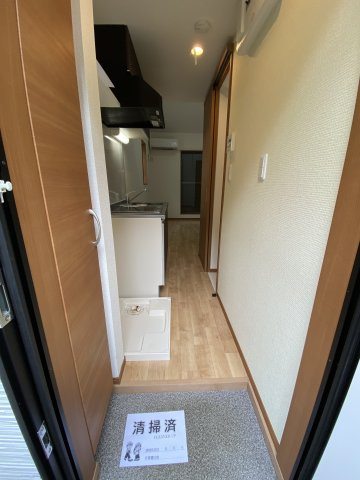 ベイルーム瀬戸の玄関|明るい玄関です