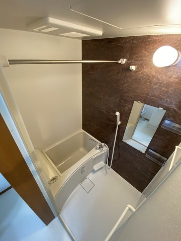 ベイルーム瀬戸の浴室|日々の疲れを癒すお風呂付です