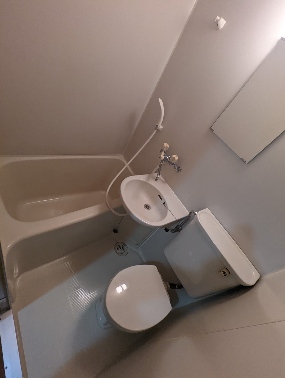 アメニティ西八王子|退去前につき、お写真は別のお部屋のものになります。