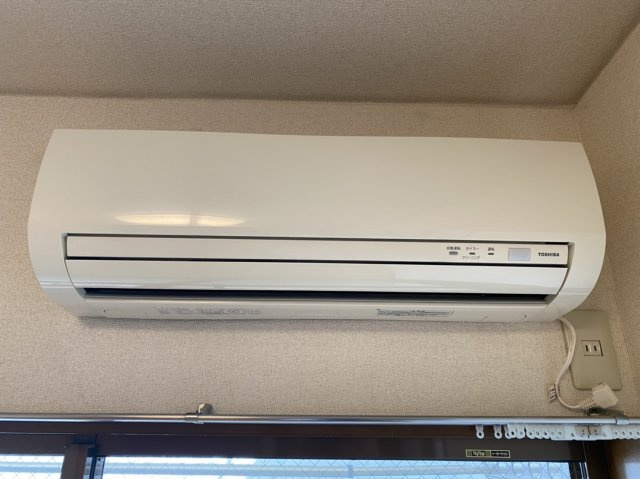 柴崎ハイツの設備|エアコン付きの物件です。