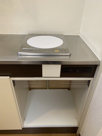 柴崎ハイツのキッチン|IHコンロです。