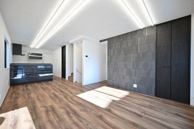 大田区南千束３丁目戸建　１号棟の居間・リビング|リビングです