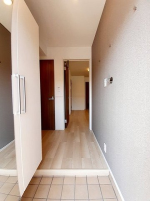 【玄関】 | ブライト・コア