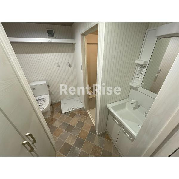ランドスクエア下市場の洗面所