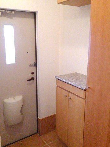 フォースロードＢの玄関|収納もある玄関です