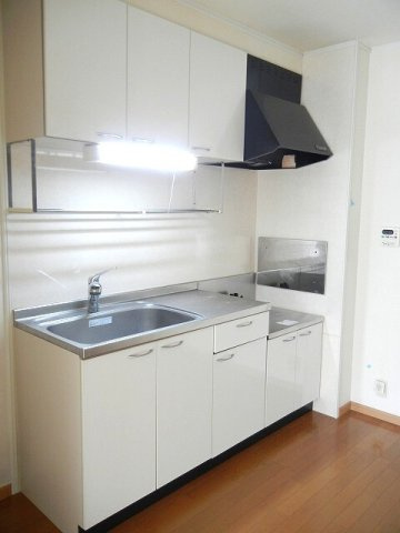 フォースロードＢのキッチン|コンパクトなキッチンで掃除もラクラク