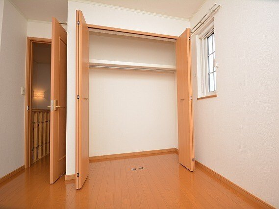 プロムナード唐津Ａの収納|ちょっとした収納スペースも充実しています