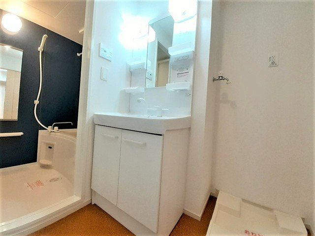 ＪｏｕＨｏｐｅⅤ　Ｆの洗面所|忙しい朝には欠かせない洗面所です