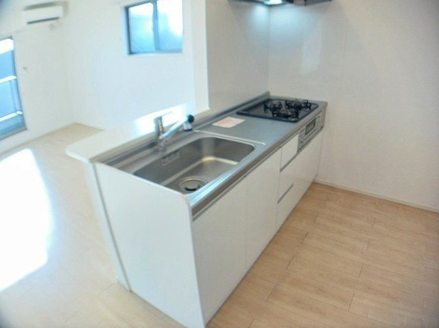 かがみ　ＣＶＯ　秋のキッチン|使いやすいキッチンです