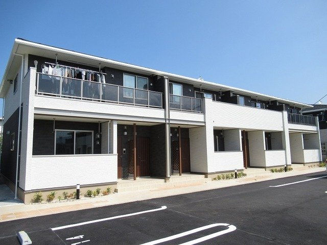 ラックフィールドＢの外観|外観は落ち着いています