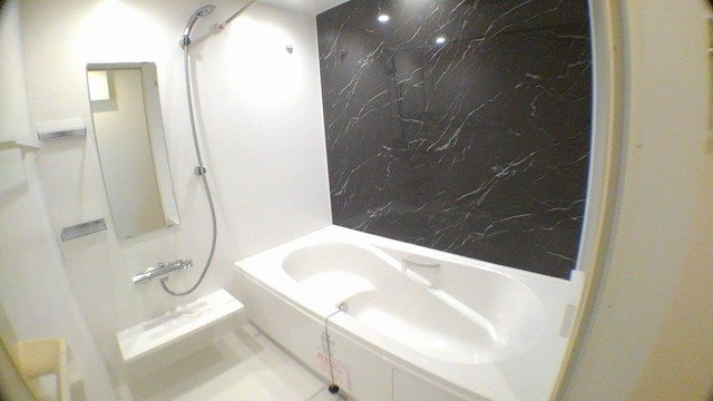 ラックフィールドＢの浴室|お風呂で日々の疲れを落としましょう