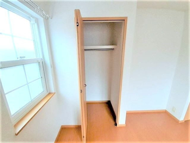 クレマチスＢの収納|こまごまとしたものを収納できそうですね