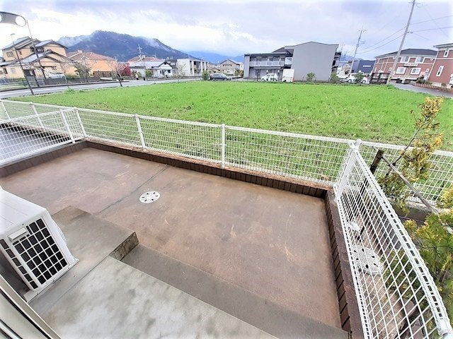 サンシャインヒルズＢの庭|お庭です