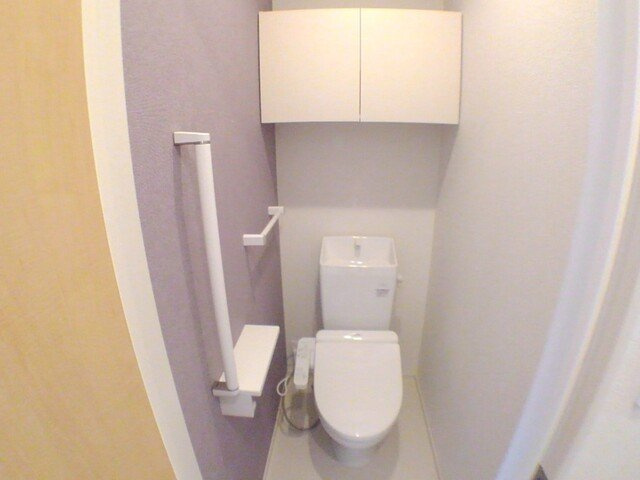 スタンドリバーⅢのトイレ|ゆったりとした空間のトイレです