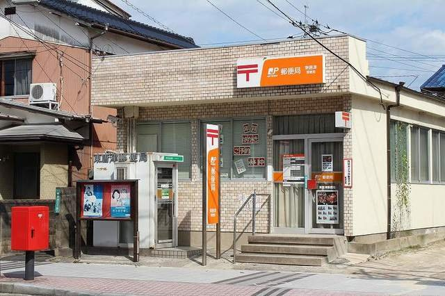 エスト　ウィステリアＡの周辺|東唐津郵便局まで330m