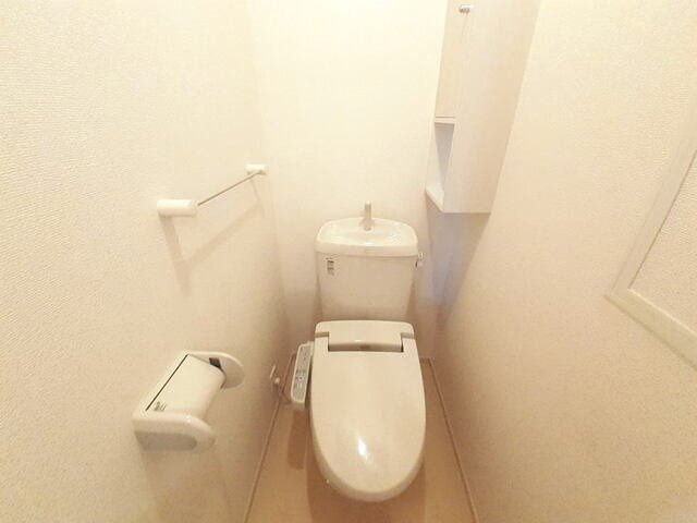 エスト　ウィステリアＡのトイレ|落ち着いたトイレです