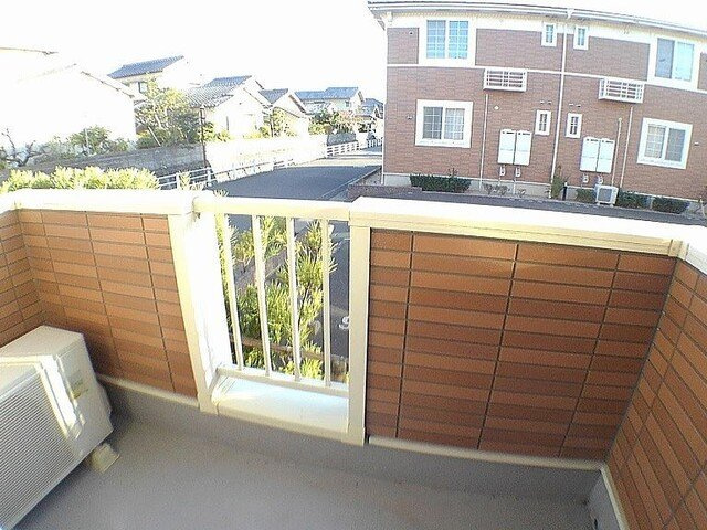 クレマチスＡのバルコニー|バルコニーがあります