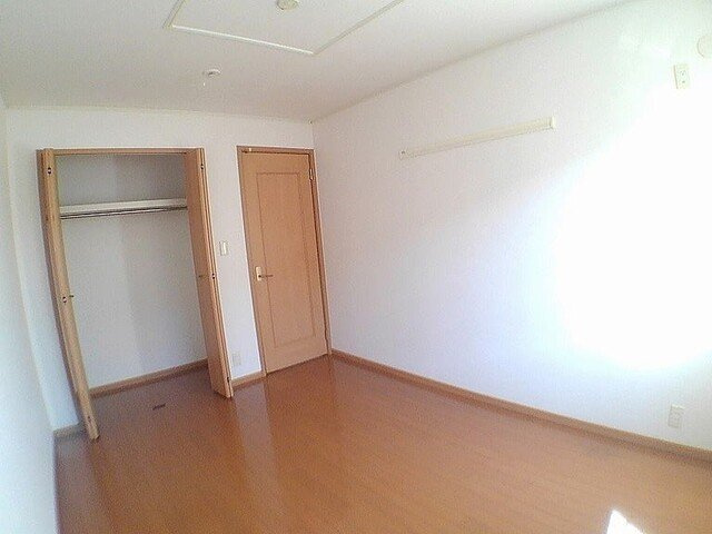 クレマチスＡの内装|内装は落ち着いています