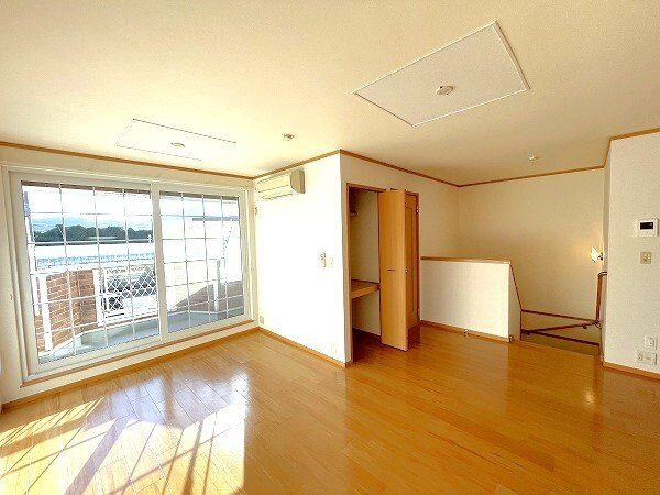 ポライトリーＮＯＺＯＭＩ　Ｃの居間・リビング|リビングです