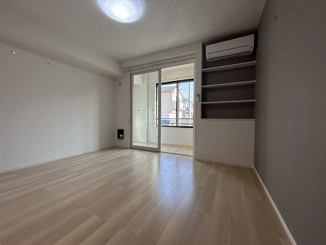 ホーリープレイス唐津　Ⅰの内装|過ごしやすい室内です