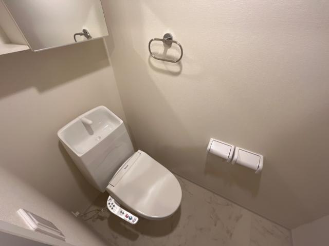 シェランデＳＡＩのトイレ|シャワー付トイレ