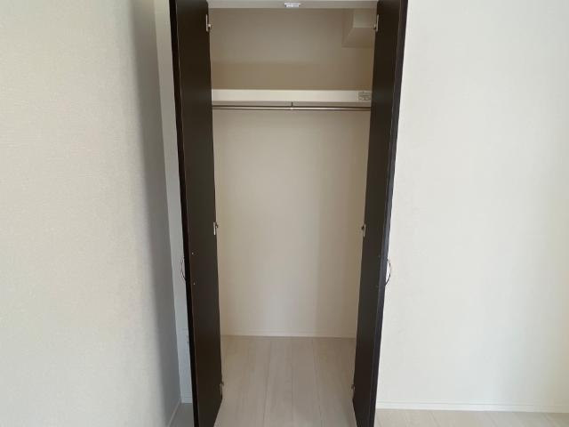 シェランデＳＡＩの収納|南側クローゼット