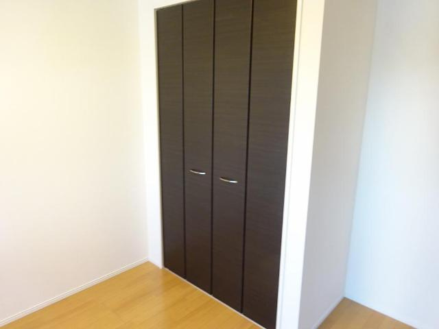 トレゾール・ハマサキの収納|クローゼット（イメージ）