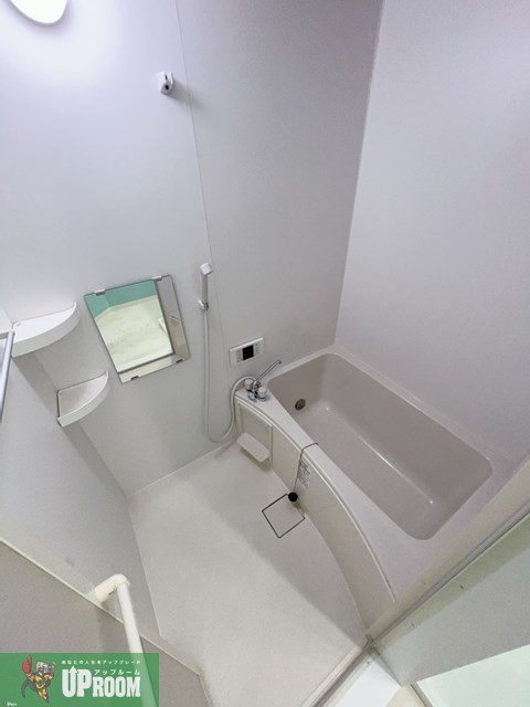 徳松ビルの浴室