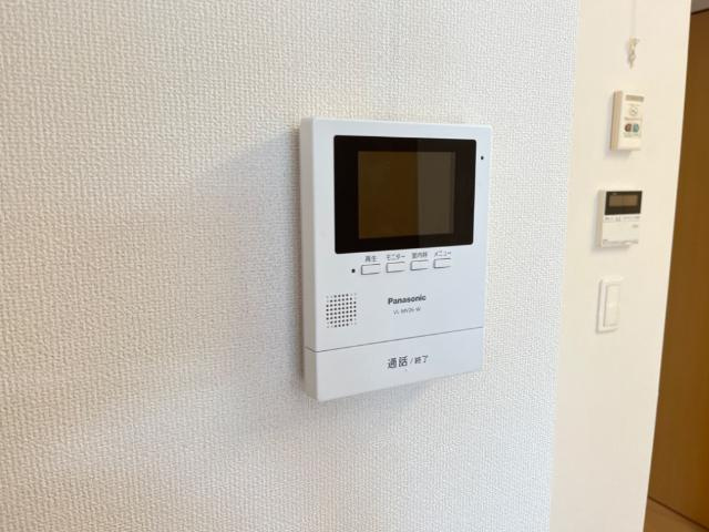 エトワールの内装|カメラ付インターホン
