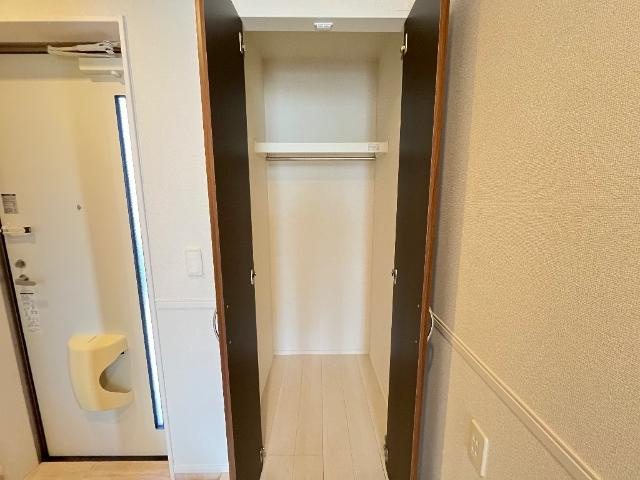 ＵＲＢＡＮ　ＳＱＵＡＲＥの収納|クローゼット