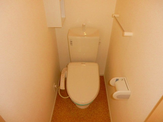 【トイレ】 | シルク　アヴニール | 落ち着いた色調のトイレです