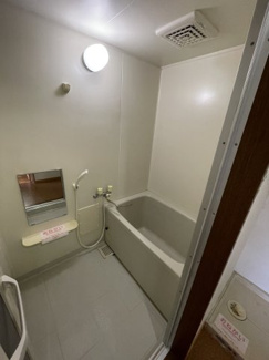 【浴室】 | ラ・クレール | お風呂です