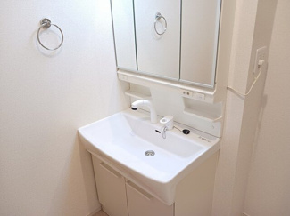 【洗面所】 | ハウス　ＡＩＡＩ | コンパクトで使いやすい洗面所