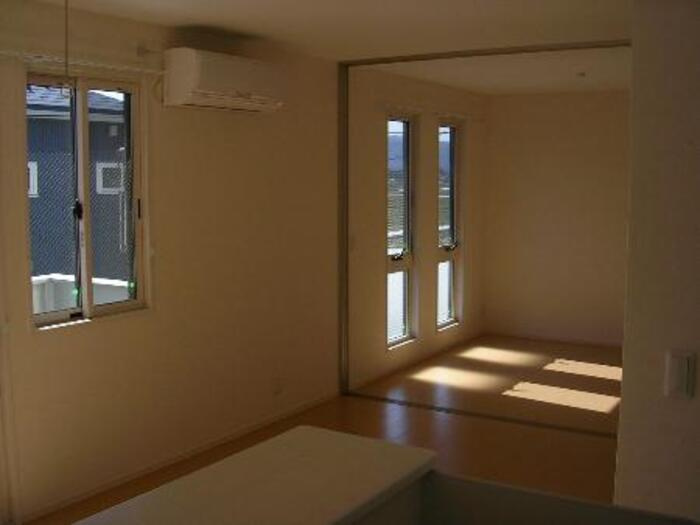 グレースフィールド　Ｂの居間・リビング