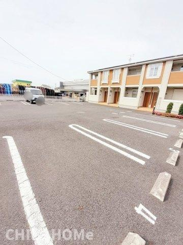 ティエラの駐車場|当社、チルホームのHPもご覧ください(^^)/物件情報多数♪