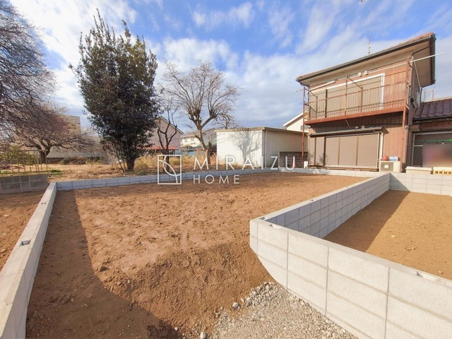 【前面道路含む現地写真】 | 陽の光をたっぷりと浴びながら気持ち良く生活が出来ます。夢のマイホーム、夢ではなく実現出来ます！見学・ご相談等、お気軽にご連絡下さい。